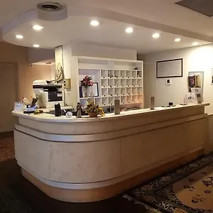 https://cavalieri-del-tau.it-tuscanyhotel.com